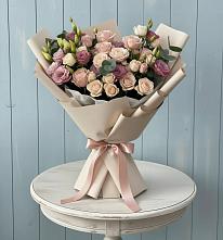 Букет цветов из:  Розы и Лизиантусы в Краснознаменске Калининградской области