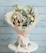 Букет цветов из:  Розы и Лизиантусы в Краснознаменске Калининградской области