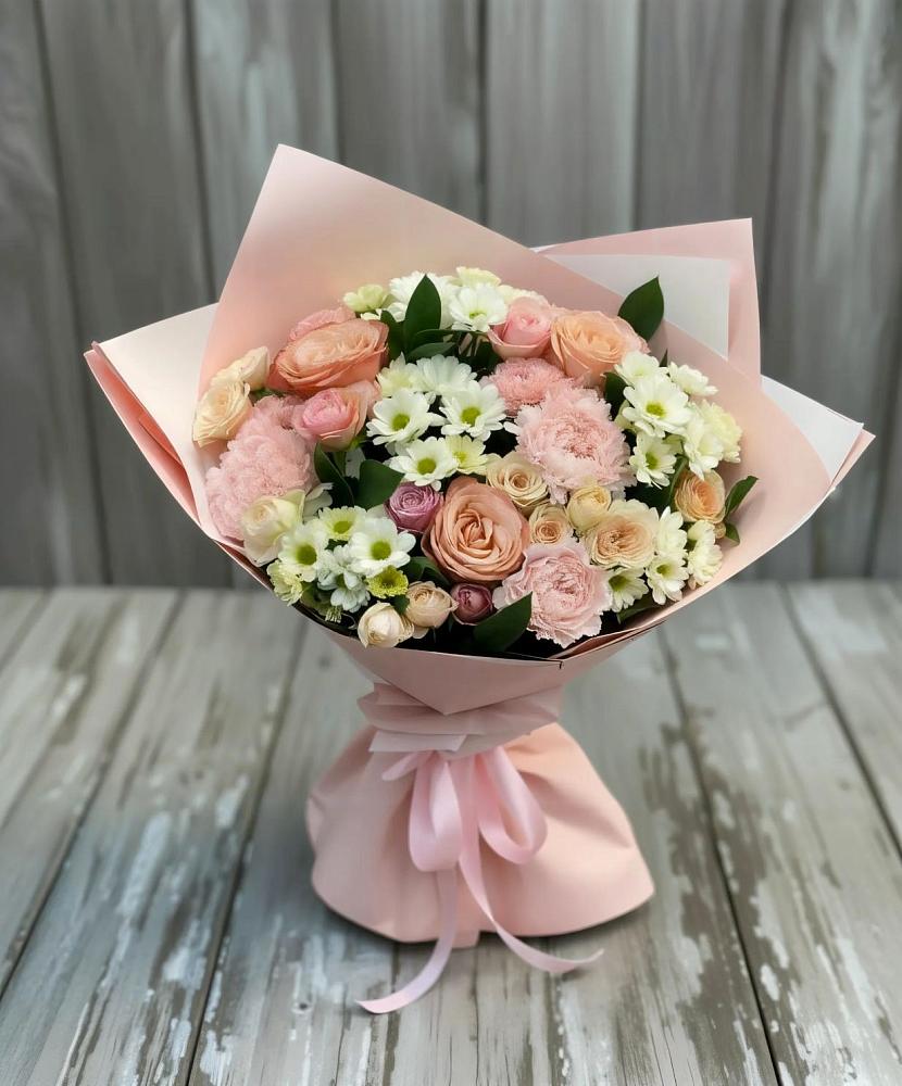 Букет цветов из: Гвоздики, Розы и Хризантемы в Краснознаменске Калининградской области