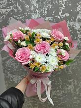 Букет цветов из:  Гвоздики, Орхидеи и Розы #REPLACE_PRED# Краснознаменске Калининградской области
