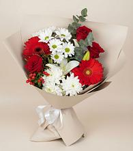 Букет цветов из:  Розы, Хризантемы, Герберы и Лилии в Краснознаменске Калининградской области