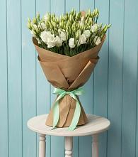 Букет цветов из:  Лизиантусы #REPLACE_PRED# Краснознаменске Калининградской области