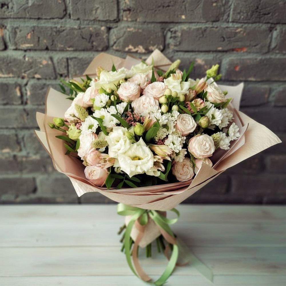 Букет цветов из: Альстромерии, Розы и Хризантемы в Краснознаменске Калининградской области