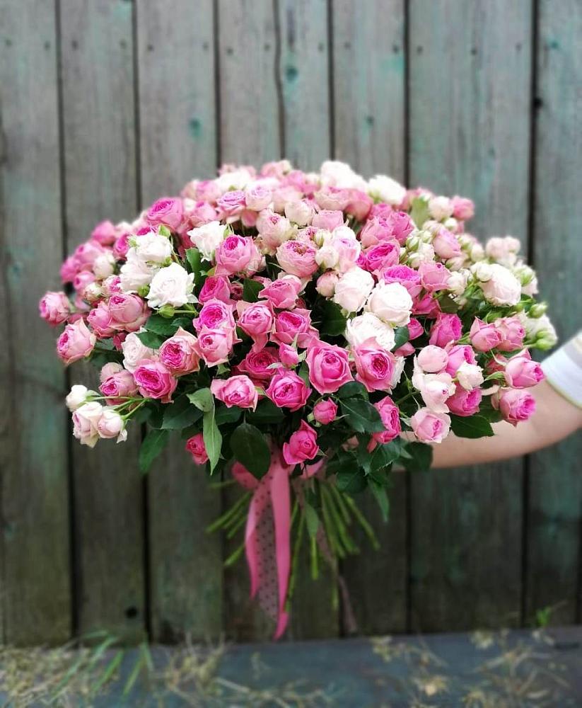 Букет Розовые кустовые розы Натали и Лав Лидия в Краснознаменске Калининградской области