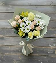 Букет цветов из:  Альстромерии, Розы и Хризантемы в Краснознаменске Калининградской области